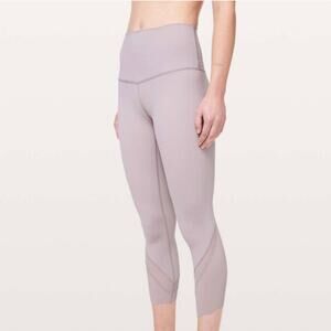 Lululemon Wunder Under Crop II Roll Down Scallop Full-On Luxtreme Size 10